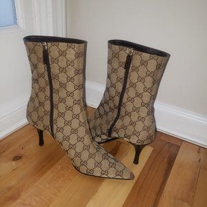 Gucci GG KNIT ANKLE BOOTS